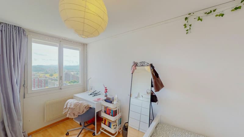 5½ Zimmer Wohnung mit Aussicht an familienfreundlicher Lage (9)