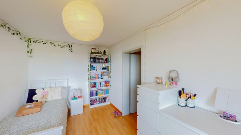 5½ Zimmer Wohnung mit Aussicht an familienfreundlicher Lage (8)