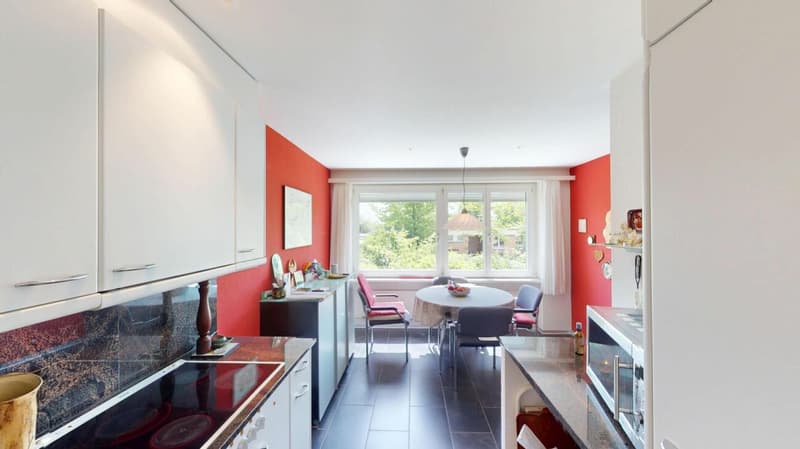 4½ Zimmer Wohnung an ruhiger und sonniger Lage in Bolligen (2)