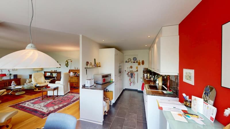 4½ Zimmer Wohnung an ruhiger und sonniger Lage in Bolligen (3)