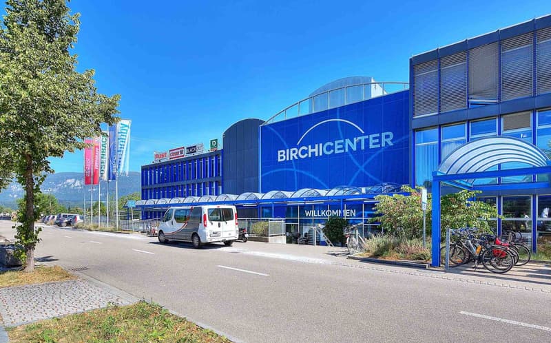 Einzigartige 5.5-Zimmer-Wohnung auf dem Dach des Birchi Centers (1)