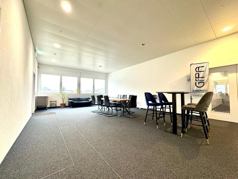 Büro mit 537 m² direkt beim Bahnhof Würenlos mieten (7)