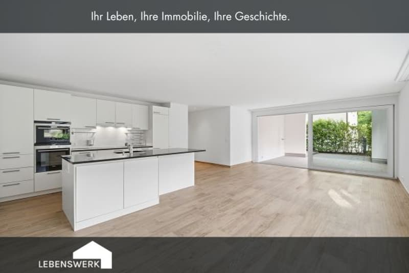 Gartenwohnung mit überdachgter Loggia