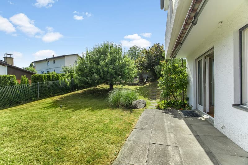 Gepflegte Doppelhaushälfte mit Garten, Wärmepumpe, PV-Anlage und Aussicht (3)