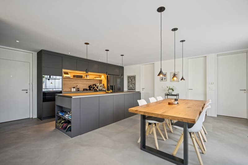 MODERNE 4.5-ZIMMER-TERRASSENWOHNUNG IM ERDGESCHOSS INKL. GARAGE & AUSSENPARKLPLATZ (3)