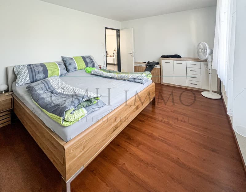 3½-Zimmerwohnung mit 68 m² Terrasse – Wohnen im Grünen mit viel Privatsphäre (6)
