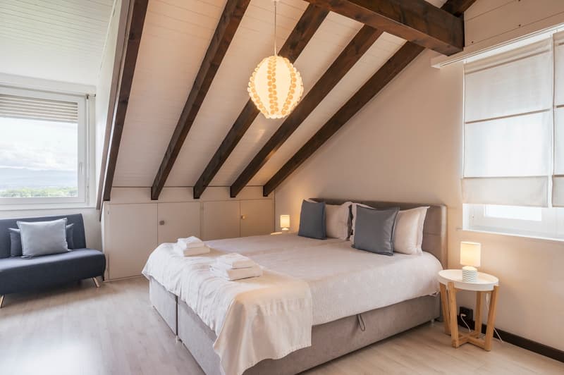 Chambre meublée avec vue sur le lac, 4 km de Nyon, contrat de 6 mois (1)
