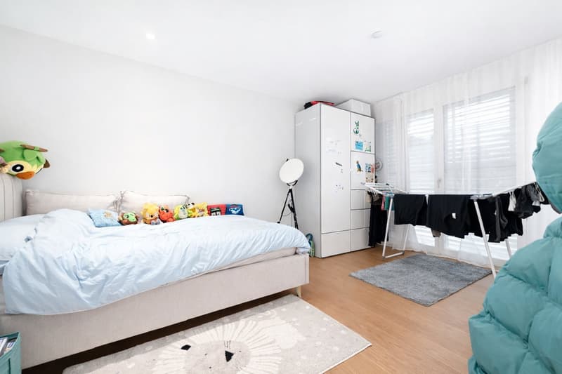 Appartamento moderno di 3.5 locali con balcone e garage a Regensdorf (4)