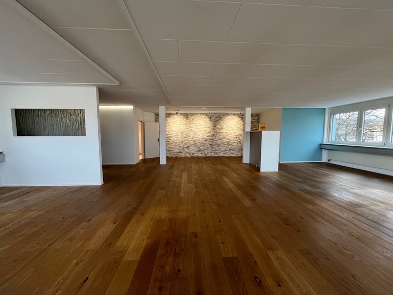 Zu vermieten Büro-Räumlichkeiten im 3. Obergeschoss einer Geschäftsliegenschaft (25)