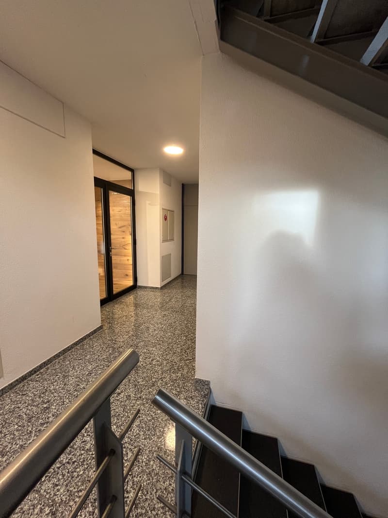 Zu vermieten Büro-Räumlichkeiten im 3. Obergeschoss einer Geschäftsliegenschaft (14)