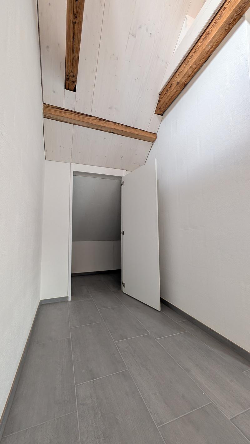 Neubau, moderne 2.5 - Zimmer Attika Wohnung im Eigentumsstandart (16)