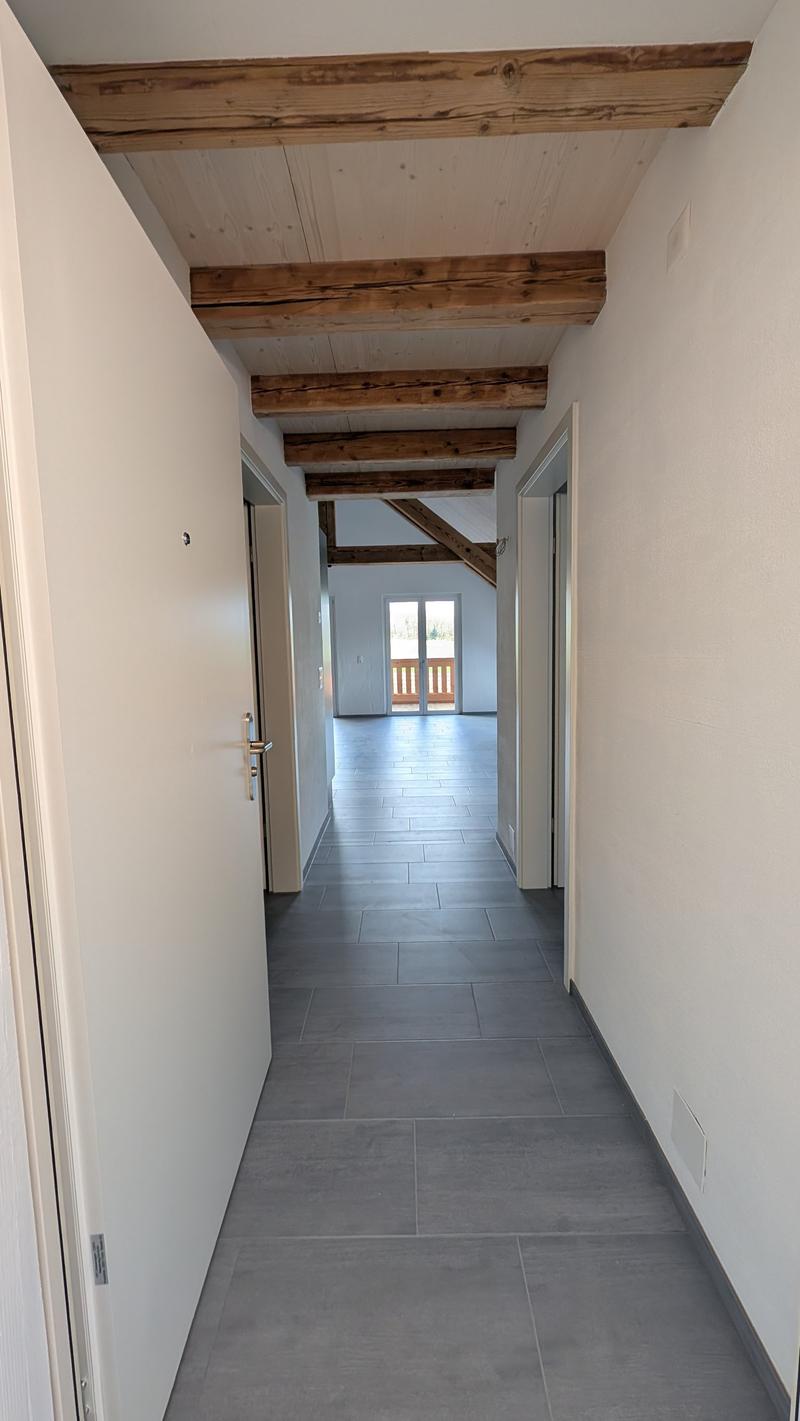 Neubau, moderne 2.5 - Zimmer Attika Wohnung im Eigentumsstandart (5)