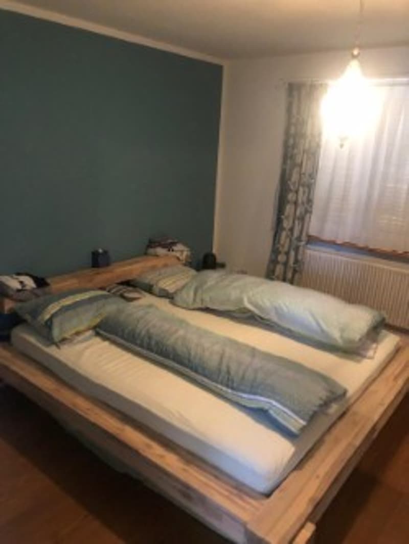 Charmantes 5.5-Zimmer-Einfamilienhaus in Port (4)