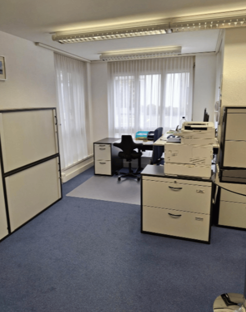 Attraktive und vielseitige Büro- oder Praxisfläche an zentraler Lage in Münchwilen (2)