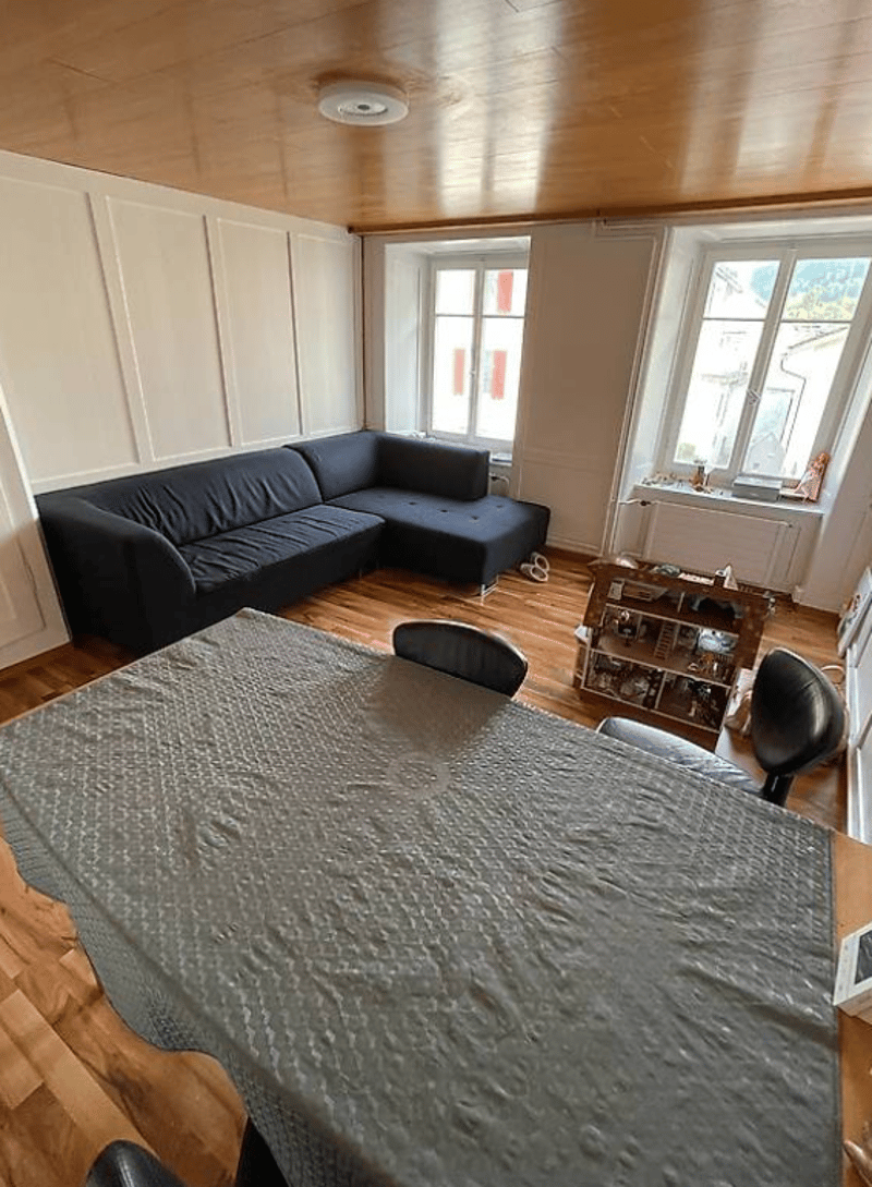 Maison de rang charmante de 6 pièces sur Reitbahnstrasse à Glarus (3)