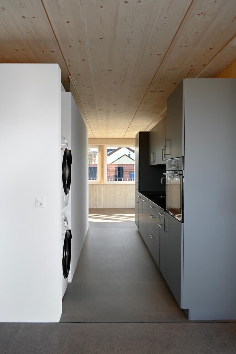 Neu erstellte 2.5-Zimmer-Loft-Attikawohnung in Ostermundigen (4)