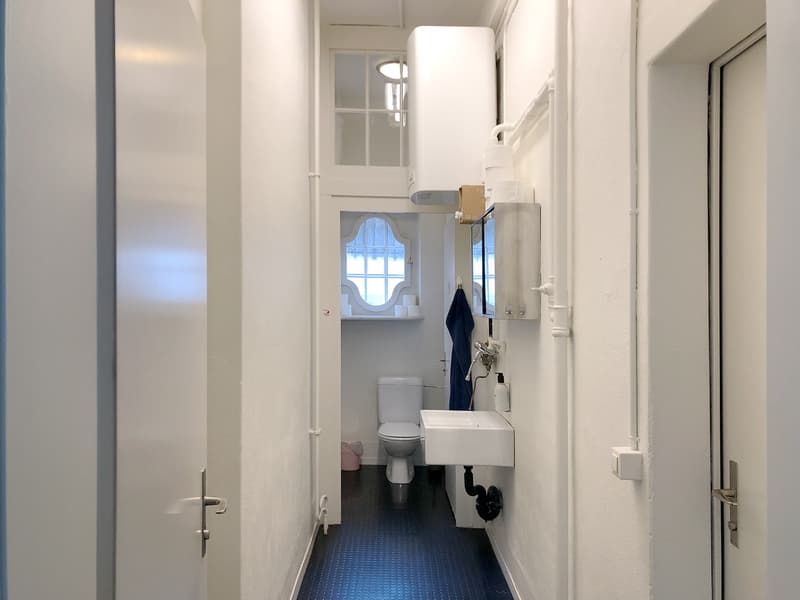 Nachmiete/Mitmiete: Helles Atelier-/Office im Berner Matte-Quartier, 80m2 (7)