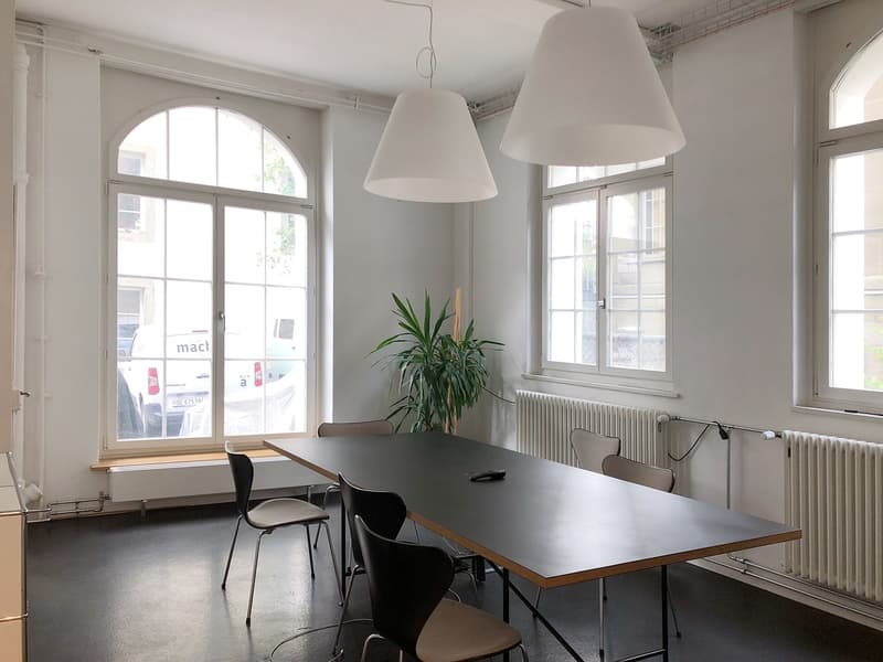 Nachmiete/Mitmiete: Helles Atelier-/Office im Berner Matte-Quartier, 80m2 (6)