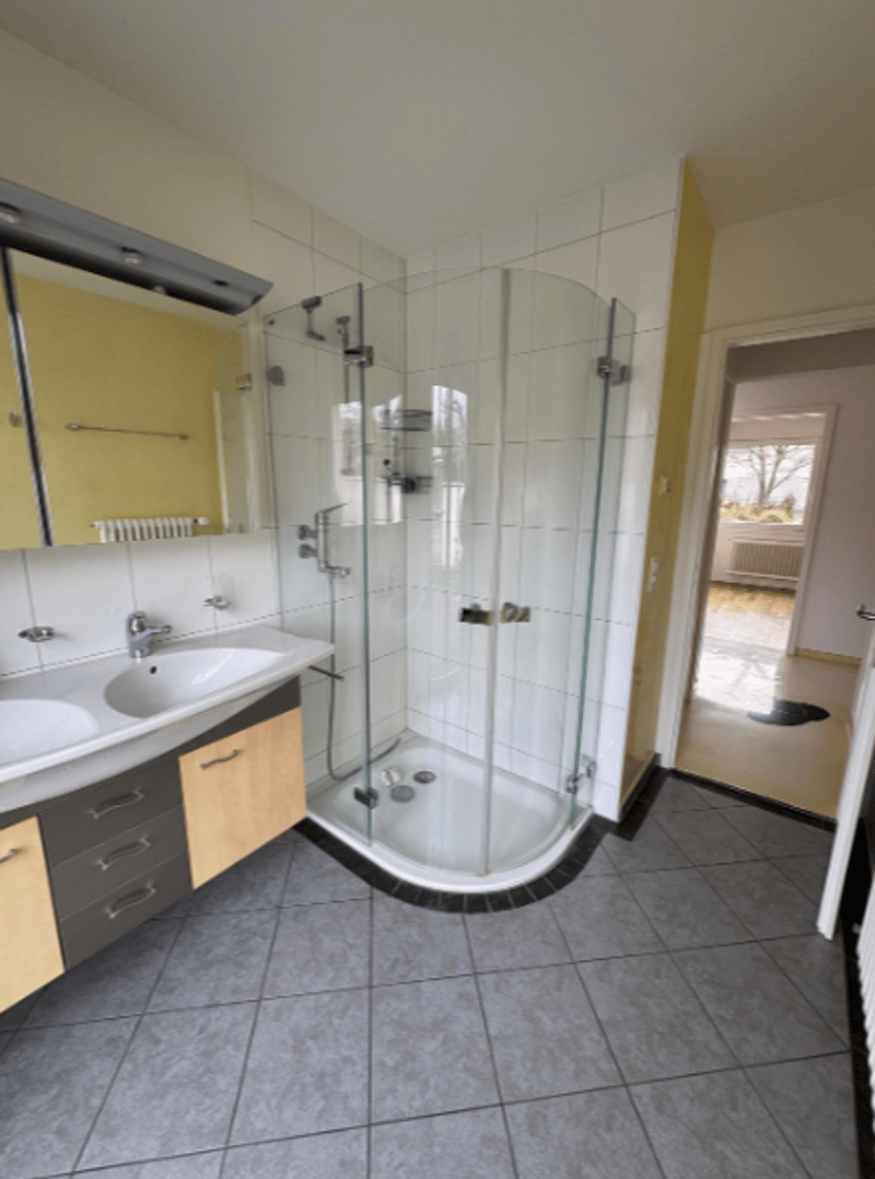 6 1/2-Zimmer-Atrium-Einfamilienhaus im Zentrum (6)