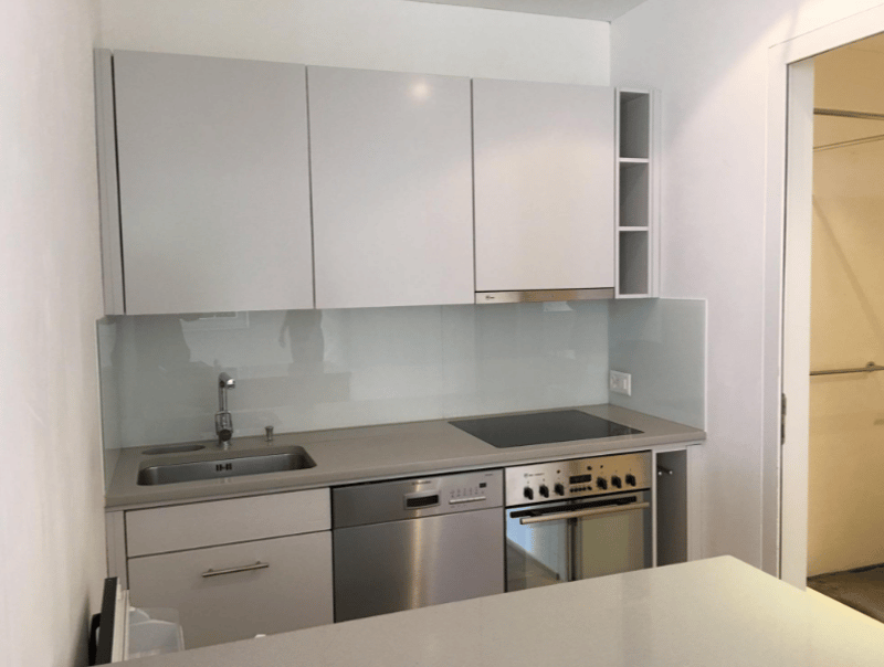 Moderne 1.5-Zimmer-Wohnung in Uster (2)