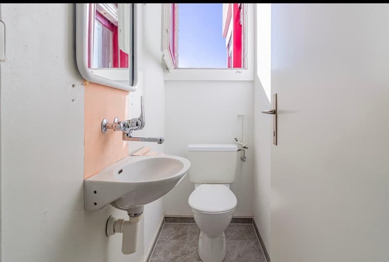 Zentrale, Ruhige, Wohnung mit 100m2 Dachterrasse (7)