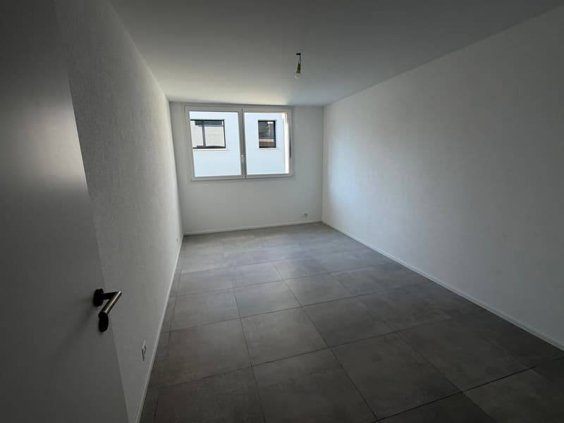 Moderne 3.5-Zimmer-Erdgeschosswohnung mit Gartensitzplatz in Büsserach (3)