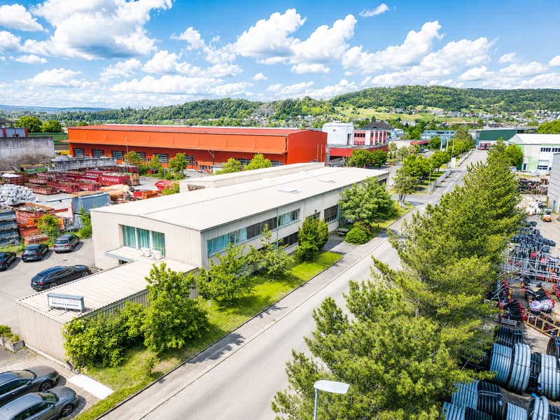 MODERNE INDUSTRIEHALLE MIT BÜROFLÄCHEN & 20 PARKPLÄTZEN IN KLEINDÖTTINGEN (12)