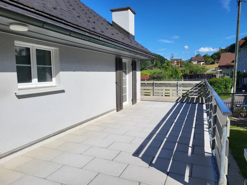 Moderne 3.5-Zimmer-Wohnung mit Balkon und herrlicher Aussicht in Maseltrangen (10)