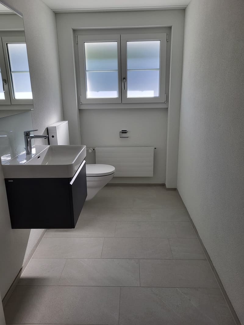 Moderne 3.5-Zimmer-Wohnung mit Balkon und herrlicher Aussicht in Maseltrangen (7)
