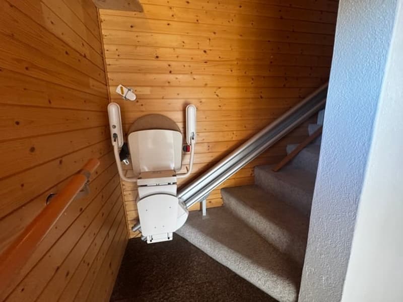 Charmantes 5-6 Zimmer Einfamilienhaus mit Seesicht und Garten in Mörigen (14)