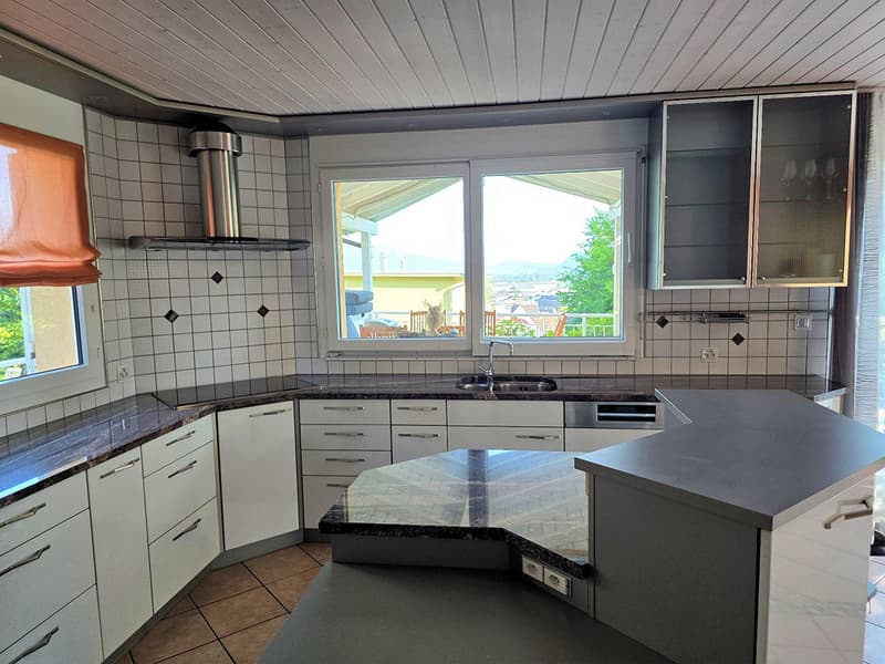 Charmantes 6.5-Zimmer-Einfamilienhaus mit Aussicht in Rebstein (6)