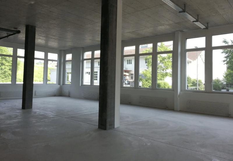 Moderne Gewerberäume mit 4.57 m Deckenhöhe (3)
