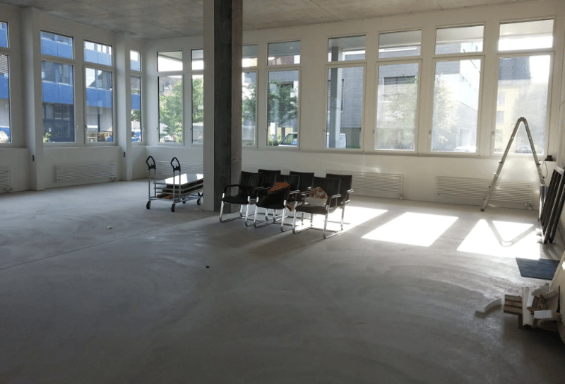 Moderne Gewerberäume mit 4.57 m Deckenhöhe (5)