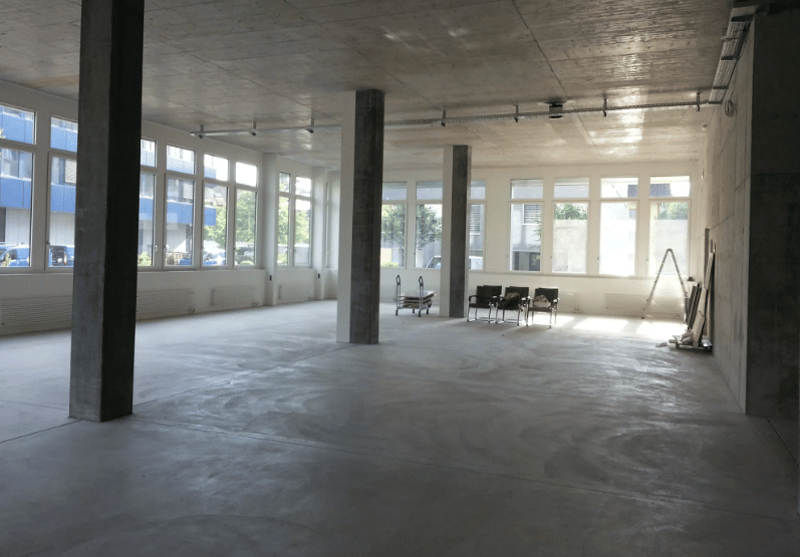 Moderne Gewerberäume mit 4.57 m Deckenhöhe (1)