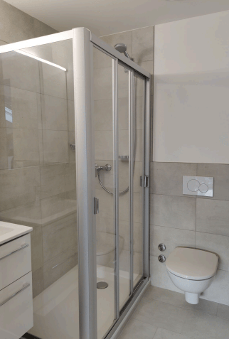 Charmante 2.5-Zimmer-Wohnung mit Balkon und schöner Aussicht in Stallikon (6)