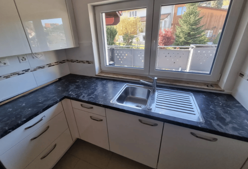 Moderne 4.5-Zimmer-Wohnung mit Balkon in Oberhofen AG (9)