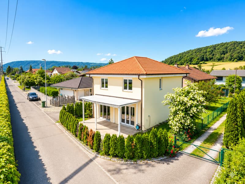 MODERNES FAMILIENHAUS IN EIKEN LICHT, RUHE & WOHNQUALITÄT (18)