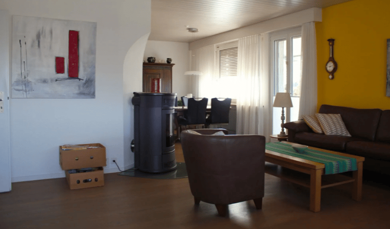 Charmantes 5.5-Zimmer-Einfamilienhaus in Bellmund – Mit Aussicht und grossem Garten (8)
