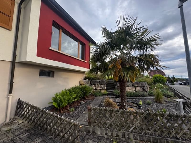 Charmantes 5-6 Zimmer Einfamilienhaus mit Seesicht und Garten in Mörigen (27)