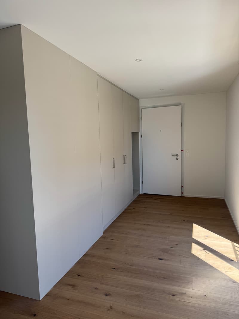 Erstbezug 5.5 Zimmer-Wohnung in neuer Überbauung Roggächer Nord (7)