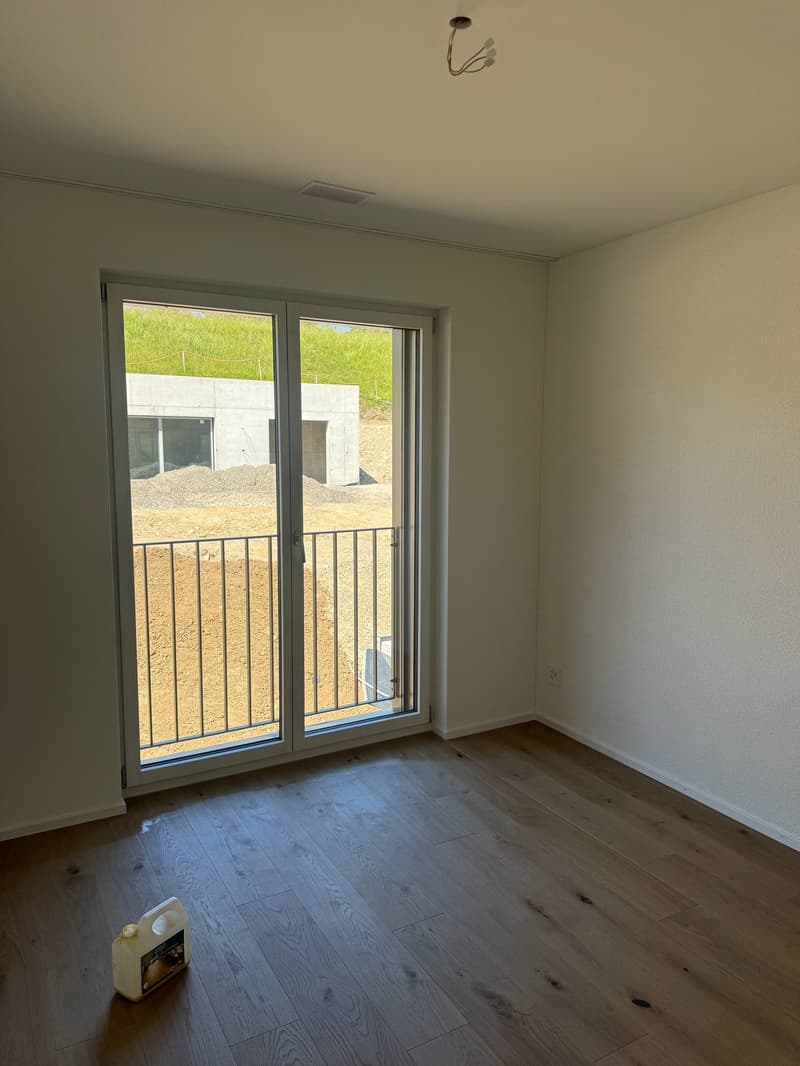Erstbezug 5.5 Zimmer-Wohnung in neuer Überbauung Roggächer Nord (8)