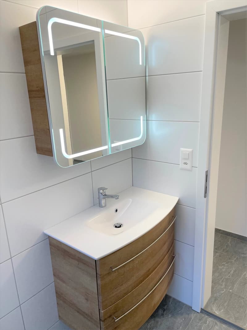 Charmante 4.5-Zimmer-Wohnung in Sumiswald – ruhige Lage mit schöner Aussicht (2)