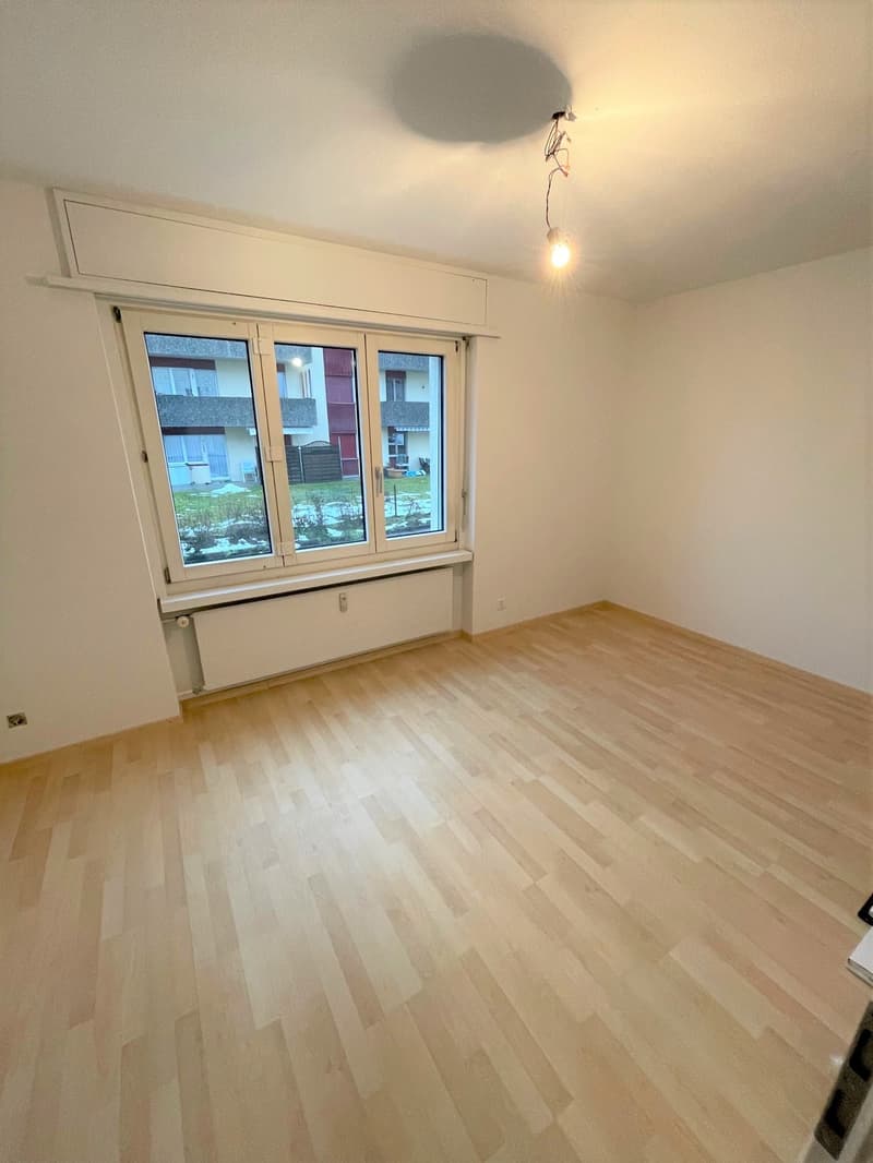 Charmante 4.5-Zimmer-Wohnung in Sumiswald – ruhige Lage mit schöner Aussicht (6)