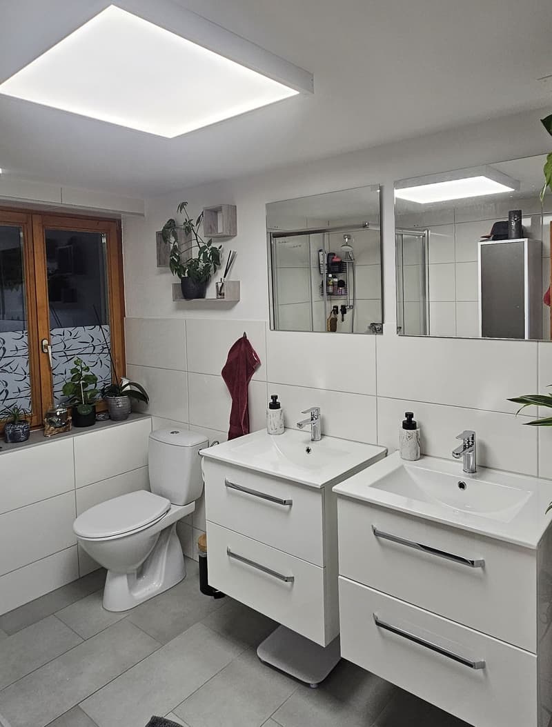 Sonnige 4.5-Zimmer-Wohnung | Balkon & Terrasse | Panoramablick | Haus-Sauna | auch als WG (16)