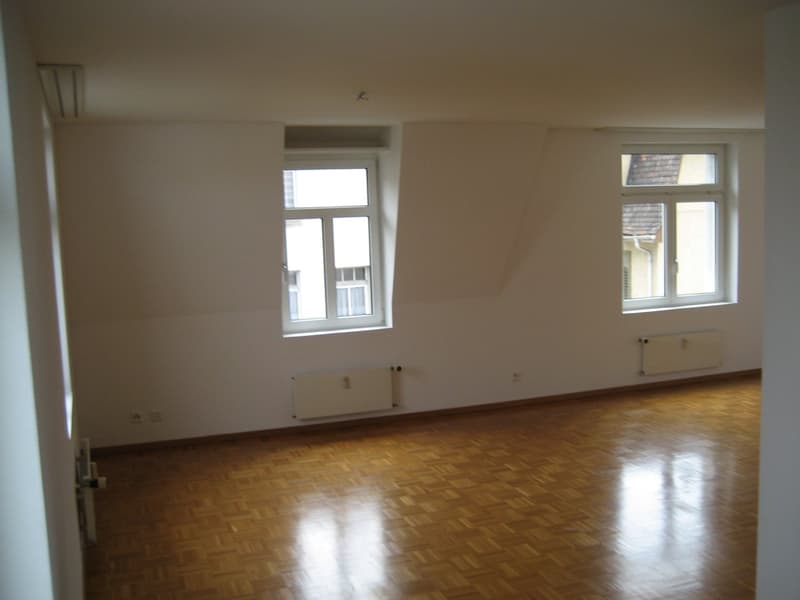 Charmante 3.5 Zimmer Attikawohnung in Rorschach (8)
