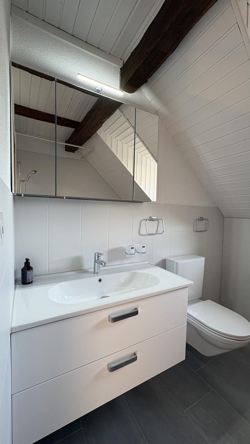 Helle 4.5-Zi-Maisonette im Dorfkern - frisch renoviert (8)