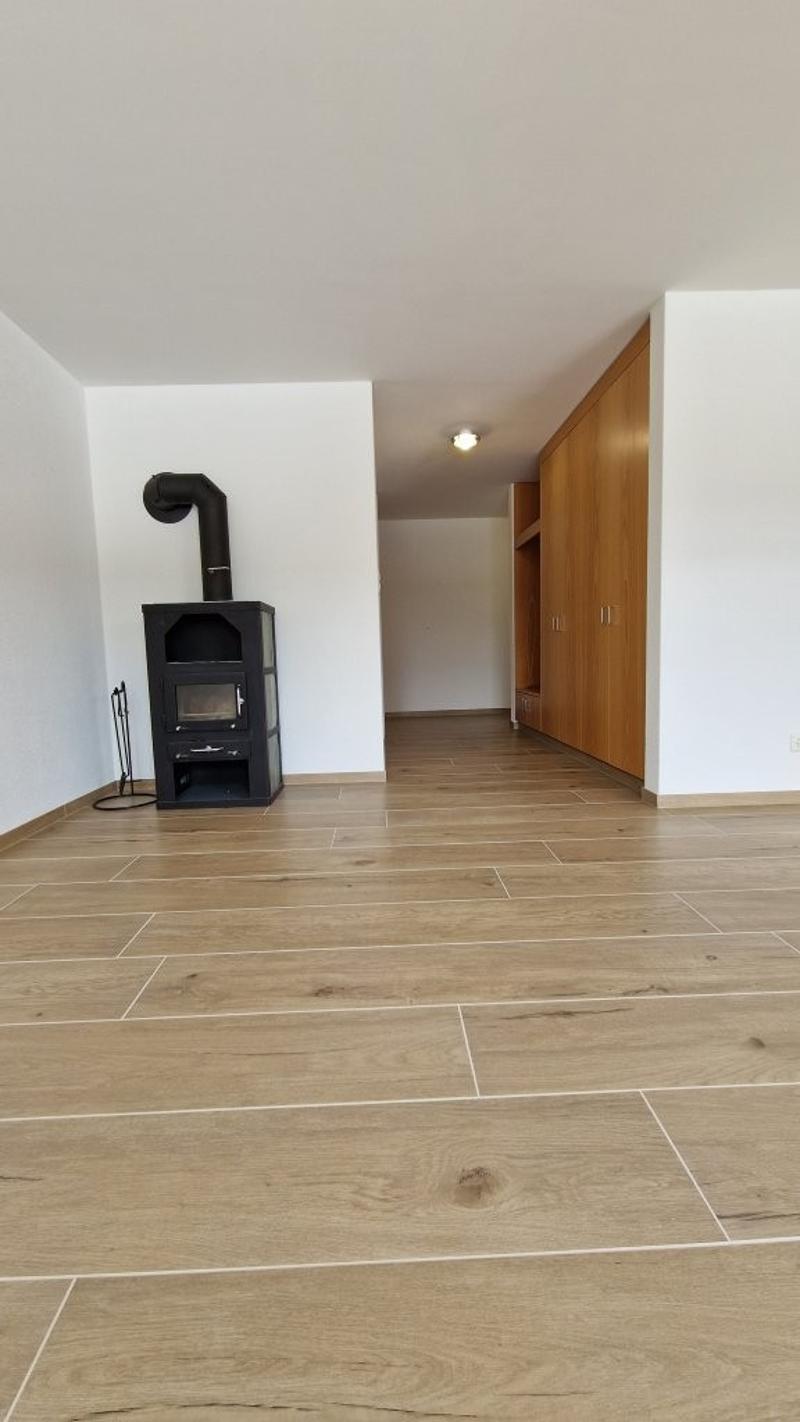Helle, sehr freundliche und grosszügige 4.5-Zimmer-Wohnung in Züberwangen mit Balkon (9)