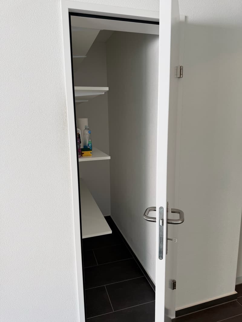 Lichtdurchflutete 3.5-Zimmer-Wohnung, 95 m², an zentraler Lage in Steffisburg (5)