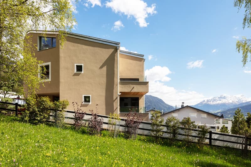 Hochwertige Eigentums-Wohnung (4,5 Zi.) in Lenz (GR) (3)