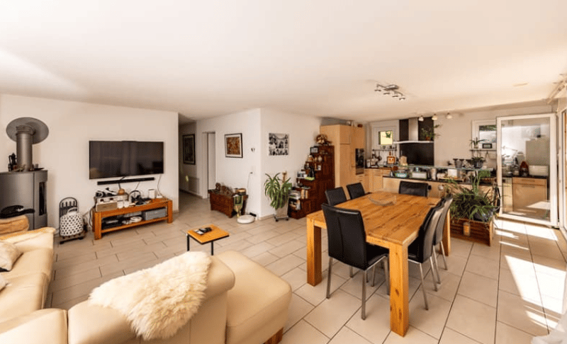 Wohnen, wo andere Ferien machen – 4.5-Zimmer-Wohnung mit See- & Alpenblick (7)